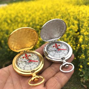 <span class=keywords><strong>Boussole</strong></span> de poche style montre G50 en cuivre pur <span class=keywords><strong>avec</strong></span> couvercle rabattable, lumineuse, multifonctionnelle, en métal, pour la randonnée et le camping en extérieur - Product Image 2