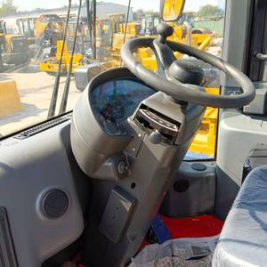 Sdlg เครื่องขุดไฮดรอลิก L956F | น้ำหนักในการทำงาน17500กก. | ความจุถัง4เมตร | ปั๊มมอเตอร์ | ประสิทธิภาพสูง | ญี่ปุ่น100% - Product Image 5