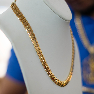 ราคาขายส่ง สร้อยคอชุบทอง 18k แบบกำหนดเอง สร้อยเงินแท้ 925 แบบ Cuban Link  เครื่องประดับฮิปฮอป สร้อยคอแบบ Miami Cuban ขนาด 7 มม. - Product Image 2