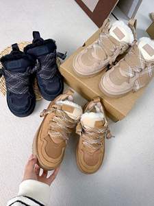 新品到货，带徽标，高品质 Schoenens Tasm 木底鞋，男士 Ug 靴子，鞋类，拖鞋，凉鞋，女士靴子 - Product Image 4