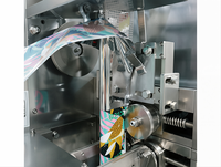 Machine d'emballage automatique pour sachets de thé, de poudre et de produits secs en sachet filtre ou pochette verticale