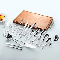 Haut de gamme 304 couverts en acier inoxydable ensemble pour hôtels Restaurants marteau poignée couteau fourchette Table cuillère thé cuillère thé fourchette