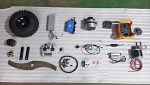 Cortadora de Césped con Control Remoto de Alta Calidad y Accesorios Adicionales, con Altas Valoraciones y Certificación CE - Product Image 1