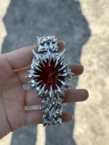 ساعة لحام القوطية ذات الطلب المخصص ، ساعة من الفولاذ المقاوم للصدأ ، مرمر القوطي ، ساعة كوارتز مسننة مصنوعة يدويًا للرجال - Product Image 2