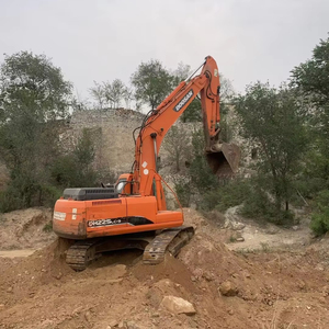 Excavadora de bricolaje Doosan DH225 Doosan DX225 Excavadora DX150 DX300 Excavadora Doosan usada a la venta - Product Image 1