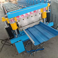 Machine de pressage de tuile de toit cachée tuile de toit de bord de verrouillage vertical de 360 degrés formant la machine