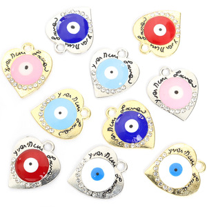 Ciondolo a Cuore con Occhio di Allah in Lega di Zinco, Smaltato e con Strass, Scritta 'Love', per Collana Amuleto Protettivo - Product Image 5