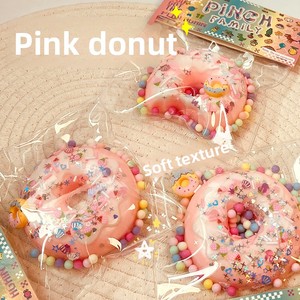 Juguete de peluche de donut con forma de pata de gato, de alta demanda transfronteriza, con textura de barro, de gran valor, para transmisiones en vivo de influencers, en bolsa sorpresa para niñas - Product Image 4