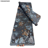 Tissu de dentelle de brocart d'organza d'impression de fleurs italiennes 100% tissu de jacquard de brocart de polyester pour la robe de femmes