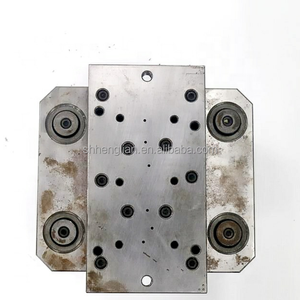 Pièces en plastique ABS usinées par CNC OEM |   Surface polie |   Services de moulage par injection à canaux chauds/froids et de tournage mécanique personnalisés - Product Image 2