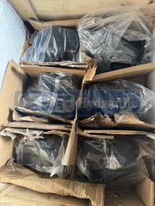 Pompe à pistons axiaux à cylindrée variable compatible série D1P D1P038/065/130/145 à commande par capteur de charge pour engins de construction - Product Image 4