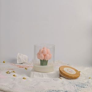 Vela Aromática Artesanal de Lujo en Frasco de Vidrio con Forma de Tulipán, Cera de Soya, Regalo Romántico para San Valentín o Bodas - Product Image 5