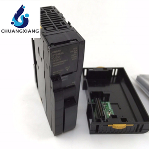 CJ2M-CPU15 CPU, 60K Schrittzahlen-Programm, 32K Wörter Datenspeicher, 32K Wörter x 4 Banken EM, 2560 I/O Max, RS-232C Serieller Anschluss - Product Image 1