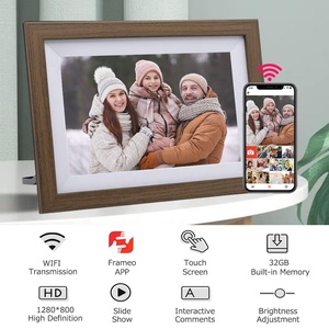 กรอบรูปดิจิตอล Frameo ขนาด 10.1 นิ้ว พร้อม WiFi, กรอบรูปดิจิตอลอัจฉริยะ ความจุ 32GB, แชร์รูปภาพและวิดีโอได้ง่ายผ่านแอป FRAMEO (กรอบไม้) - Product Image 2