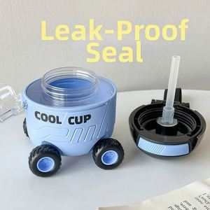 1 pièce Bouteille d'eau portable mignonne de 550 ml avec poignée et paille, en forme de char de Mars pour enfants, pour l'extérieur - Product Image 6