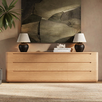 Commode et buffet de rangement modernes FERLY en bois massif de chêne, faits à la main et personnalisés, avec 9 tiroirs