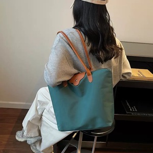 <span class=keywords><strong>Sac</strong></span> à main pour femme en tissu nylon de grande capacité, doublure en polyester, fermeture à bouton et fermeture éclair, ouverture et fermeture par rabat, <span class=keywords><strong>sac</strong></span> de shopping - Product Image 3