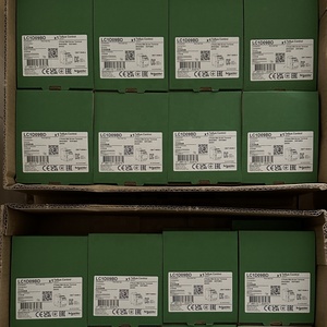 Acti 9 ic65n <span class=keywords><strong>Mini</strong></span> Breaker vấp ngã đường cong C loại <span class=keywords><strong>3P</strong></span> 32A nhiệt-từ Circuit Breaker a9f18332 Schneider <span class=keywords><strong>MCB</strong></span> - Product Image 3