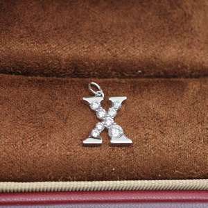 Collier avec pendentif lettre en argent 925 classique UM Jewelry pour femmes, enfants, anniversaires, mariages et occasions de fête - Product Image 4