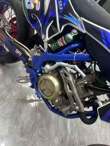 Мощный внедорожный мотоцикл 250 куб. см, способный также преодолевать подъемы - Product Image 3