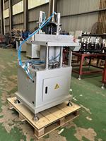 Fraiseuse LXD-200 pour profilés en aluminium la précision de fonctionnement n'affecte pas la précision de travail de l'outil