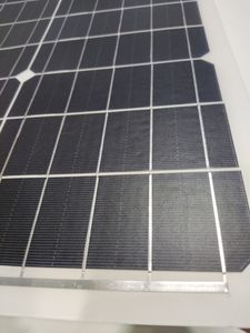 Panneaux solaires monocristallins semi-flexibles portables en gros de Chine, accessoires de voiture, panneaux solaires minces et enroulables de 200 W pour le <span class=keywords><strong>camping</strong></span> en plein air - Product Image 4