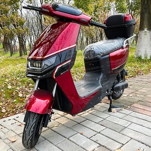 Scooter eléctrico de viaje diario Velocidad 40-80 km/h Ventas directas de fábrica Puede pedir motocicletas de muestra - Product Image 3