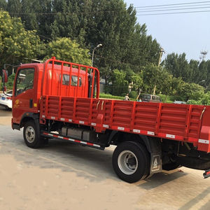 Camión de Carga Ligero Howo Usado y Económico 4x2 para Camión <span class=keywords><strong>Lorry</strong></span> <span class=keywords><strong>Sinotruk</strong></span> de 3 Toneladas - Product Image 4