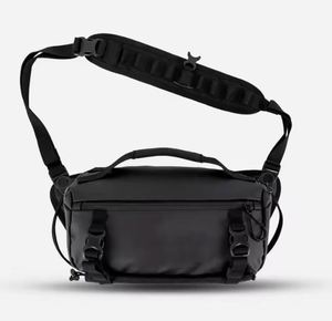 Échantillon gratuit : Sac bandoulière étanche en polyester pour ordinateur portable et appareil photo reflex numérique, idéal pour l'extérieur - Sac quotidien pour équipement numérique - Product Image 3