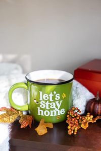 Taza de cerámica Let's Stay Home, accesorios de otoño, Decoración de cocina de vacaciones de otoño - Product Image 2