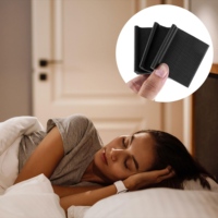 Joint d'angle de porte auto-adhésif déflecteur de dénudage en plastique pour cadre de porte mousse d'isolation phonique