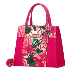 Borsa di iuta da donna Emiliana Fiusha serigrafia a trasferimento termico ecologica e riciclabile uso quotidiano borsa di medie dimensioni in vendita - Product Image 1