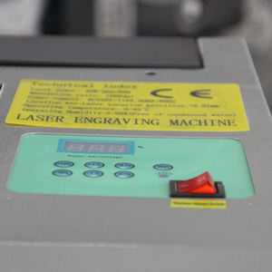 Machine de gravure et de découpe laser miniature bon marché 3020 3040 4040 pour les petites entreprises à domicile - Product Image 6