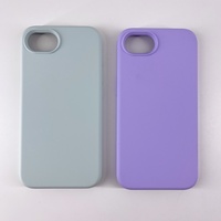 Vente en gros Tendance Soft Liquid Silicone Phone Covers pour iPhone 16 E Personnalisable Plusieurs Couleurs