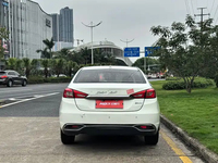 Autos Usados Baratos en Venta, ZOTYE Z560 2017, 1.5T, Automático, Cuero, R16, Volante a la Izquierda, Sedán de 5 Plazas, Informe de Inspección para Exportación