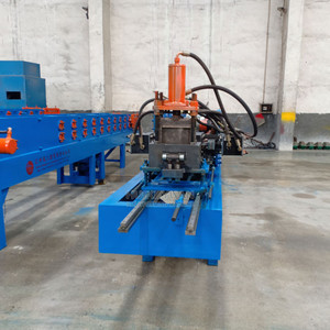 آلة صنع أعمدة السياج على شكل شوكة الشيطان - Product Image 4