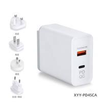 Chargeur mural interchangeable OEM de conception carrée, prise AU/EU/UK/US, chargeur rapide Gan 45W avec double port PD3.0 USB-C QC3.0 USB-A