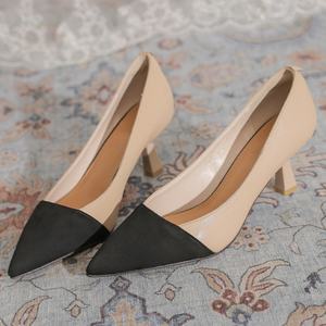 Chaussures à talons hauts imperméables pour femmes, talons pour l'extérieur et les jours de pluie avec semelle antidérapante pour les événements, les mariages et les voyages - Product Image 1