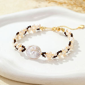 <span class=keywords><strong>Bracelet</strong></span> pour femme fait main, minimaliste et luxueux, avec perles de culture d'eau douce de qualité AAAA, perles de cristal de cacao et plaqué or 14K - Product Image 2