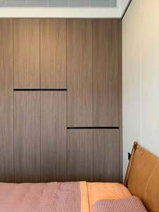 Armoire en bois massif au design classique pour la maison avec tiroirs Premium - Product Image 4