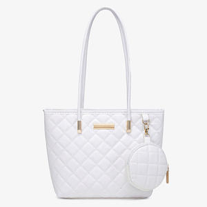 Venta al por Mayor Directa de Fábrica, Bolsos de Mujer Sólidos, Bolsos de Hombro Casuales, Bolsos Tote de Cuero Suave a la Moda - Product Image 6