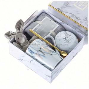 Vente flash 2023 - Cadeau d'anniversaire de mariage personnalisé en verre tendance avec logo personnalisé pour filles - Belle boîte cadeau - Product Image 6