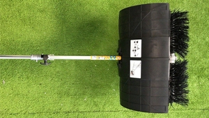 <span class=keywords><strong>Escoba</strong></span> Eléctrica Portátil, Barredora de Césped <span class=keywords><strong>Artificial</strong></span>, Máquina de Limpieza de Césped <span class=keywords><strong>Artificial</strong></span>, Cepillo de Limpieza para Golf - Product Image 6