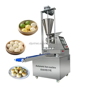 Full automatic small hand like machine for making Xiaolongbao fried buns, stuffed with soup, meat and cabbage