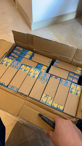 Vente en gros <span class=keywords><strong>de</strong></span> cartes à collectionner Poke-moned, version japonaise originale, lot <span class=keywords><strong>de</strong></span> 10 boîtes Poke MEGA 100, ensemble <span class=keywords><strong>de</strong></span> cartes <span class=keywords><strong>de</strong></span> <span class=keywords><strong>base</strong></span>, booster <span class=keywords><strong>deck</strong></span> 100, CoroCiao Ver - Product Image 4