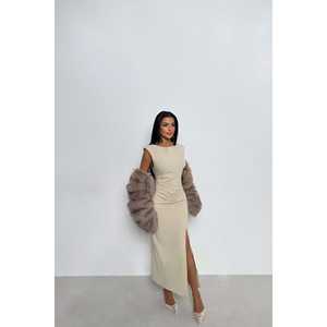 Vestido Midi Básico Beige para la Noche - Product Image 2