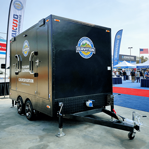 Film Premiere Portable Toilet Trailer Cinema Restroom With Step <b>Repeat</b> For Celebrity Outdoor Red Carpet Event - Product Image 4