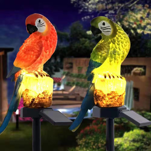 Lámpara Decorativa de Resina para Jardín, Patio o Exteriores, con Forma de Loro, con Energía Solar, Luz LED Cálida para Jardín - Product Image 1