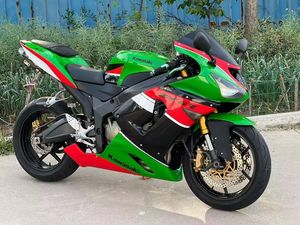 Kawasaki Ninja ZX-6R 636 ABS Moto sportive à refroidissement liquide avec <span class=keywords><strong>trois</strong></span> modes de puissance réglables KTRC - Product Image 3