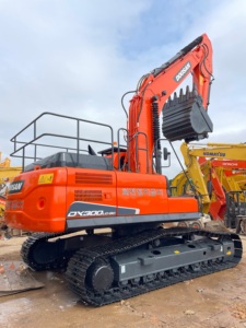 รถขุด 30 ตัน Doosan Dx300 รถขุดไฮดรอลิกมือสองสำหรับขาย/รถขุด Doosan Dx300lc-9c - Product Image 2